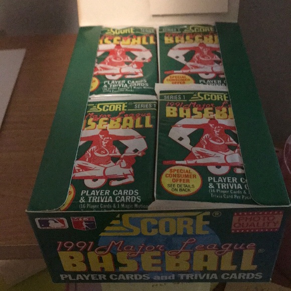 Score 1991 Major League Baseball Cards Series 1 - Picture 2 of 6
